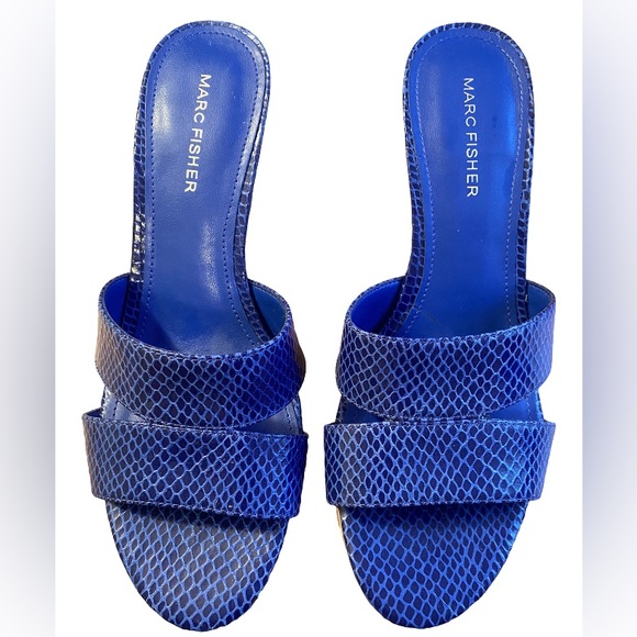 Marc Fisher Mf Queta Sandal Blue Mid Heel Slide 7.5 - Picture 2 of 5